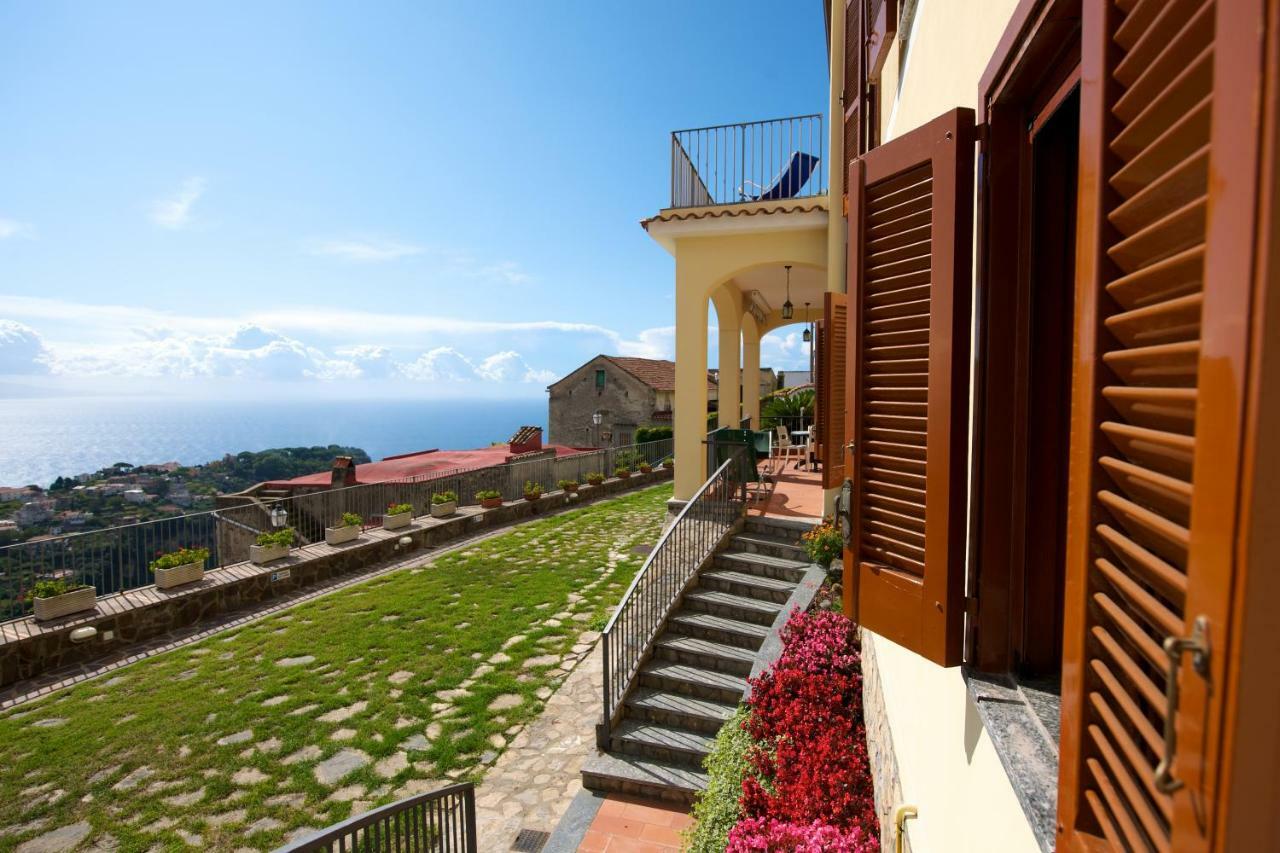 Appartamento Anna In Villa Laura 스칼라 외부 사진